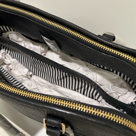 Kate Spade New York- Jackson Street Kiernan Large Black Shoulder Bag NWT - Picture 4 of 10